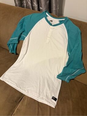 Nike SB White Henley Baseball Tee with Teal Raglan Sleeves